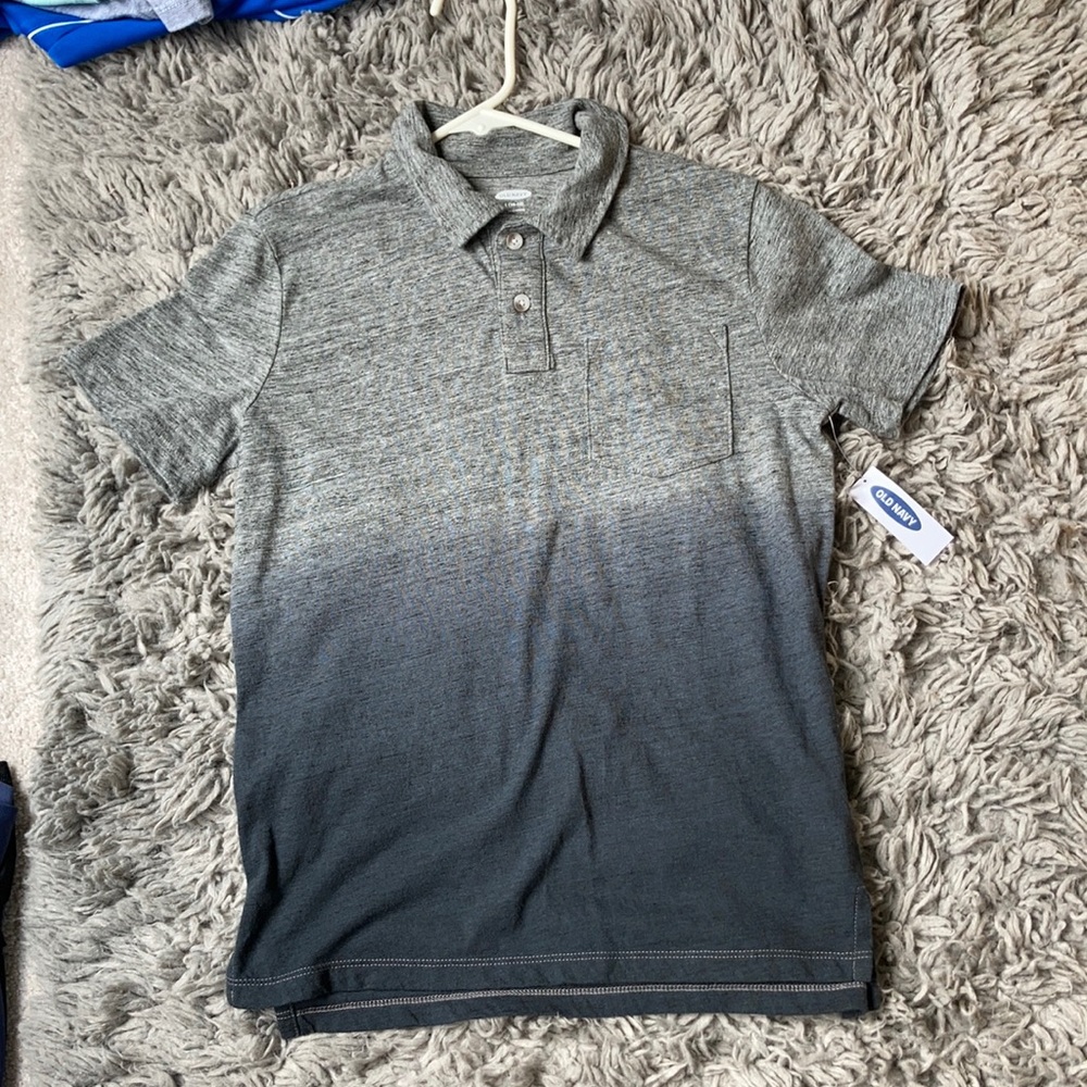 gray old navy polo
